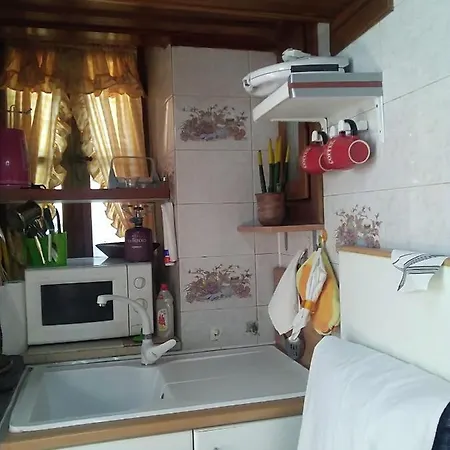 شقة Seminas Garconniere سكوبيلوس تاون